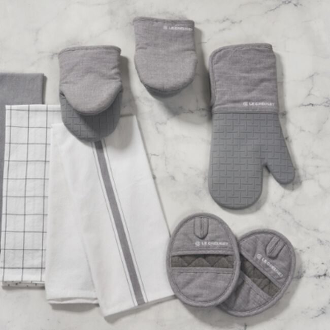 Stoneware Rainbow Set of 6 Coupe Cereal Bowls image number 6